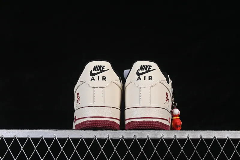 All categories Nk Air Force 1 Air Force series Nk Air Force 1 Low Air Force low-top Nike Air Force 1'07 Low Year of the Horse limited edition Rice-fat rouge Air Force 1 low-top casual sneakers NH0601-514